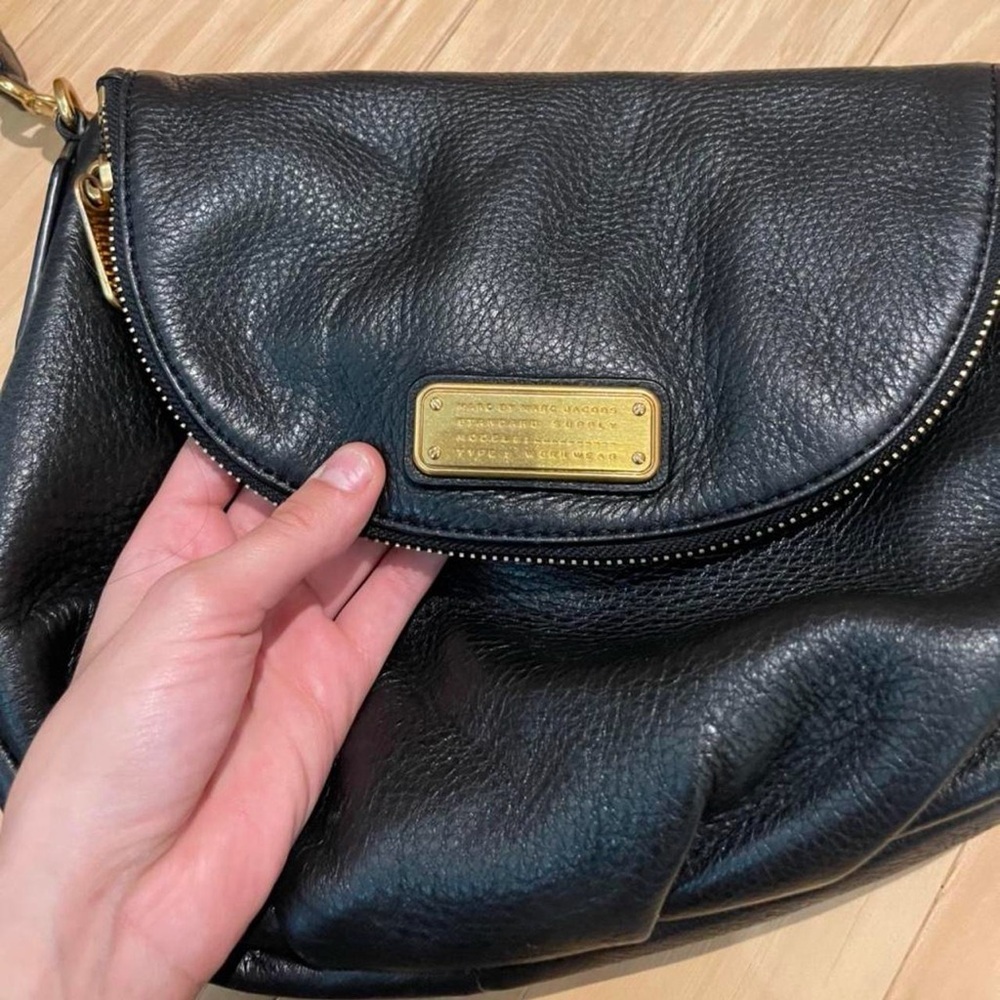 Marc By Marc Jacobs Black Leather Shoulder Bag - Picture 3 of 3